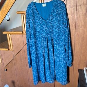 Time and Tru Blue Floral Midi Dress